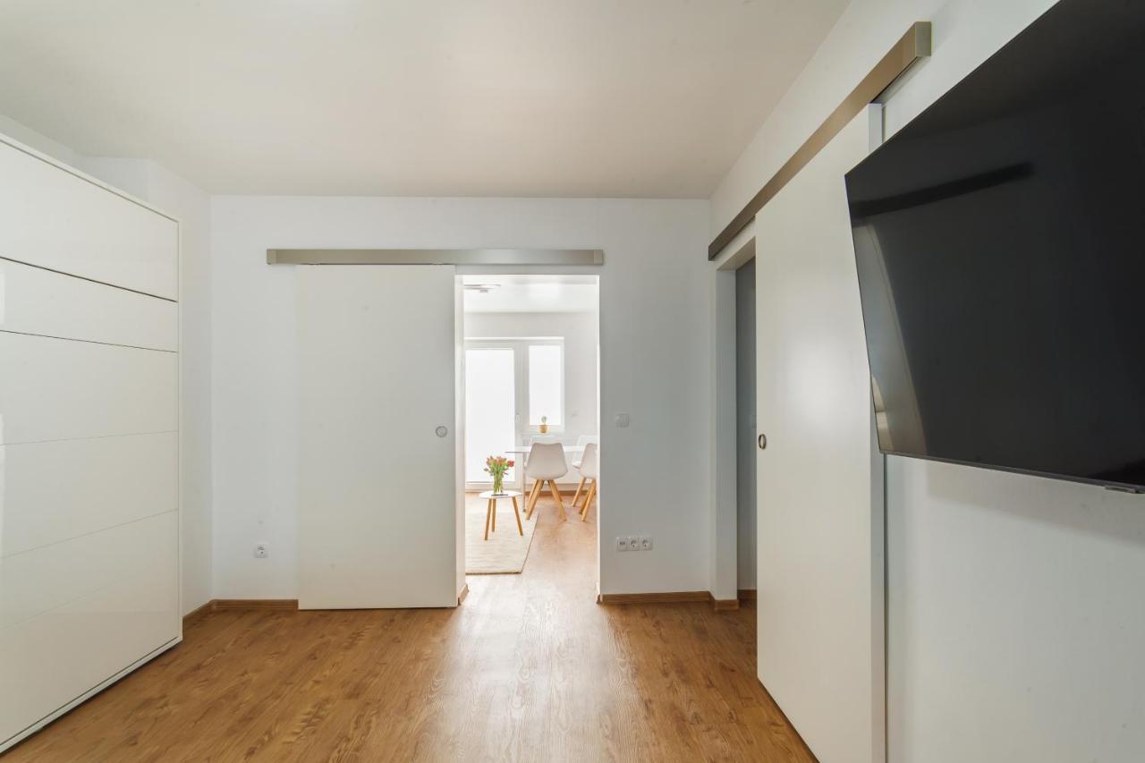 Design Apartment / 2 Room / Central / Contactless Check-In Hannover Esterno foto