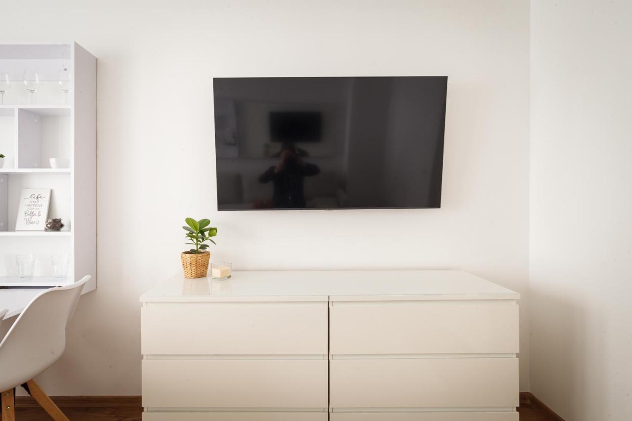 Design Apartment / 2 Room / Central / Contactless Check-In Hannover Esterno foto