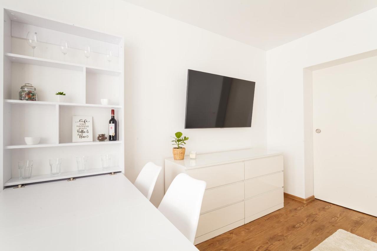 Design Apartment / 2 Room / Central / Contactless Check-In Hannover Esterno foto