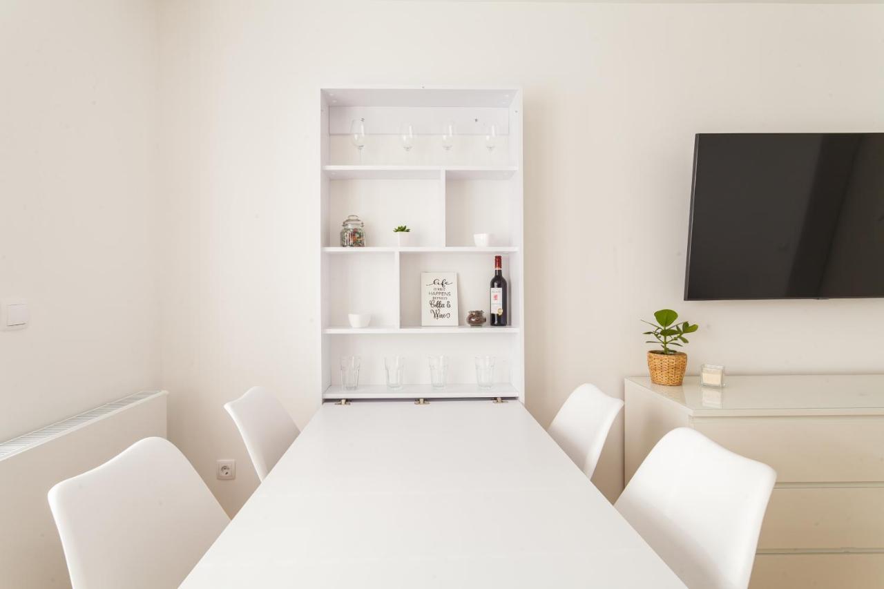 Design Apartment / 2 Room / Central / Contactless Check-In Hannover Esterno foto