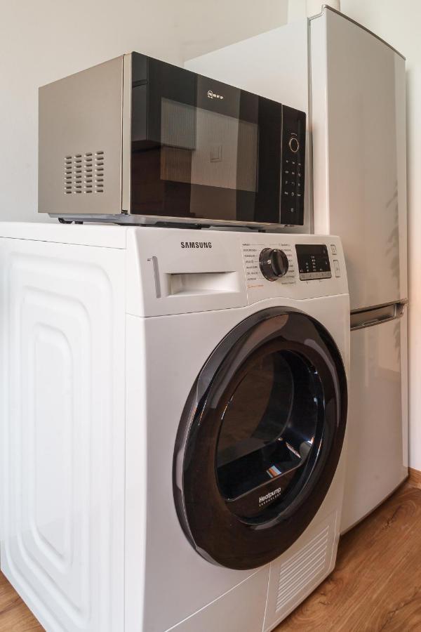 Design Apartment / 2 Room / Central / Contactless Check-In Hannover Esterno foto